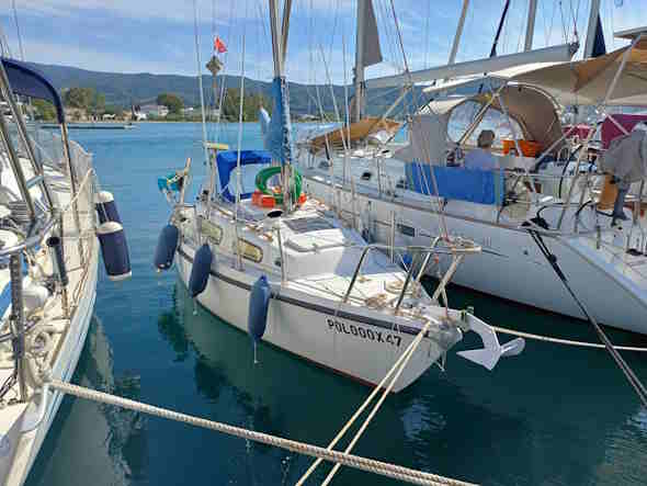 In Africa, con una piccola barca a vela In Africa, con una piccola barca a vela