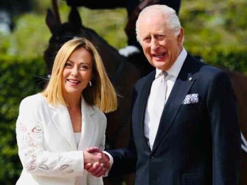 Meloni e Carlo III